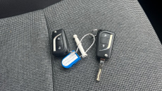 Toyota Yaris 1.5 VVT-i Y20 5dr [Bi-tone] Petrol Hatchback